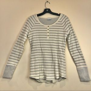 COLUMBIA 🏔 Sz. L cream & gray striped waffle knit long sleeve shirt
